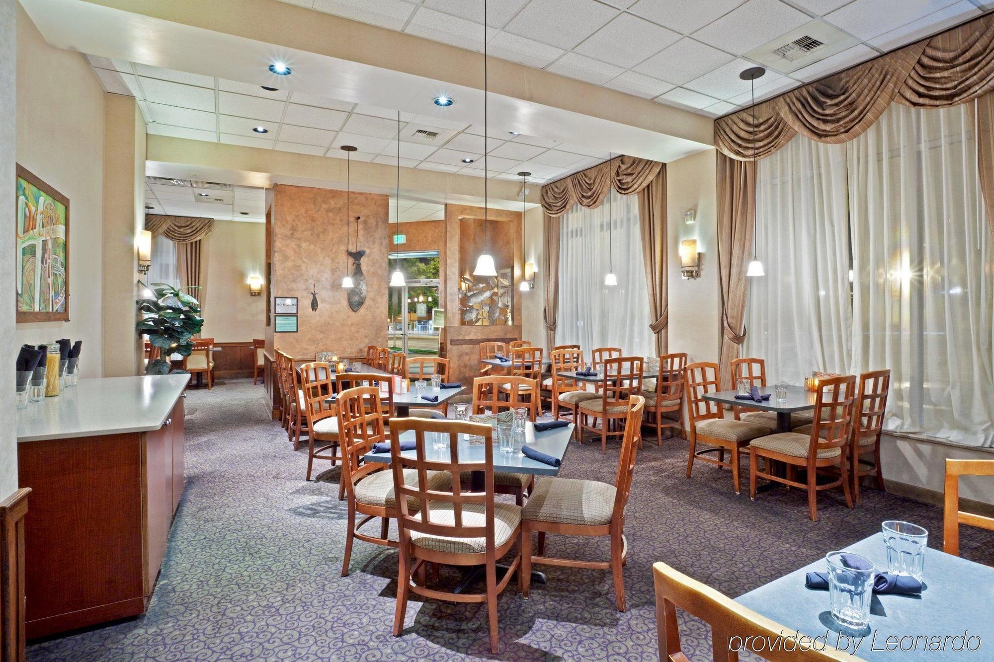 Holiday Inn Seattle Dwtn Lake Union By Ihg Restaurant foto
